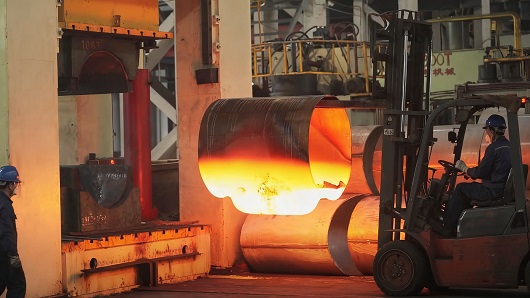 정밀 제조: Jiangyin Gaoxin Pipe Fittings의 티 피팅 성형